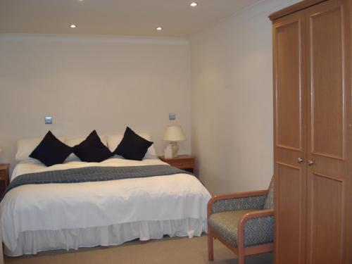 Barn Hotel London Ruislip Luaran gambar