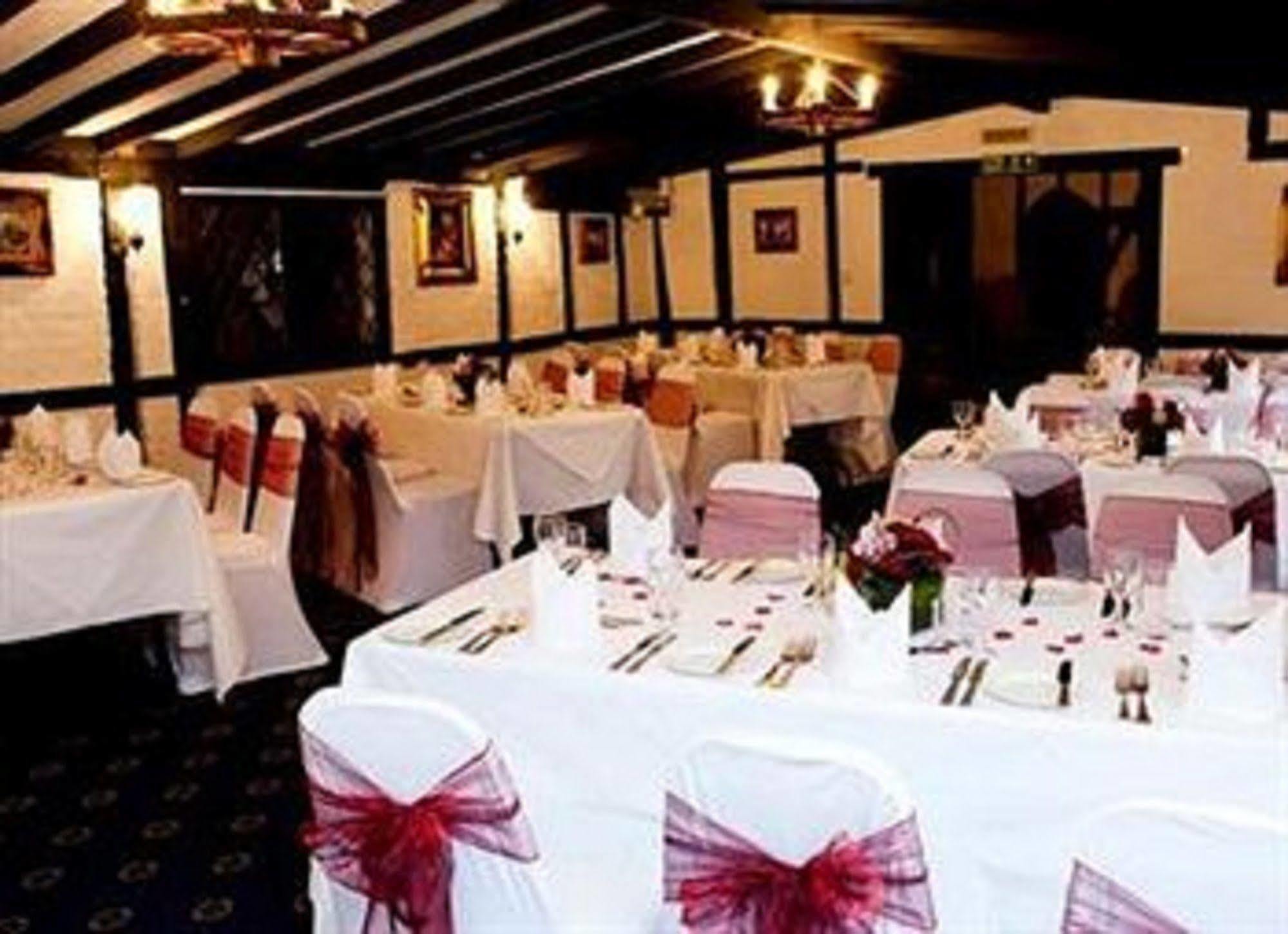 Barn Hotel London Ruislip Luaran gambar