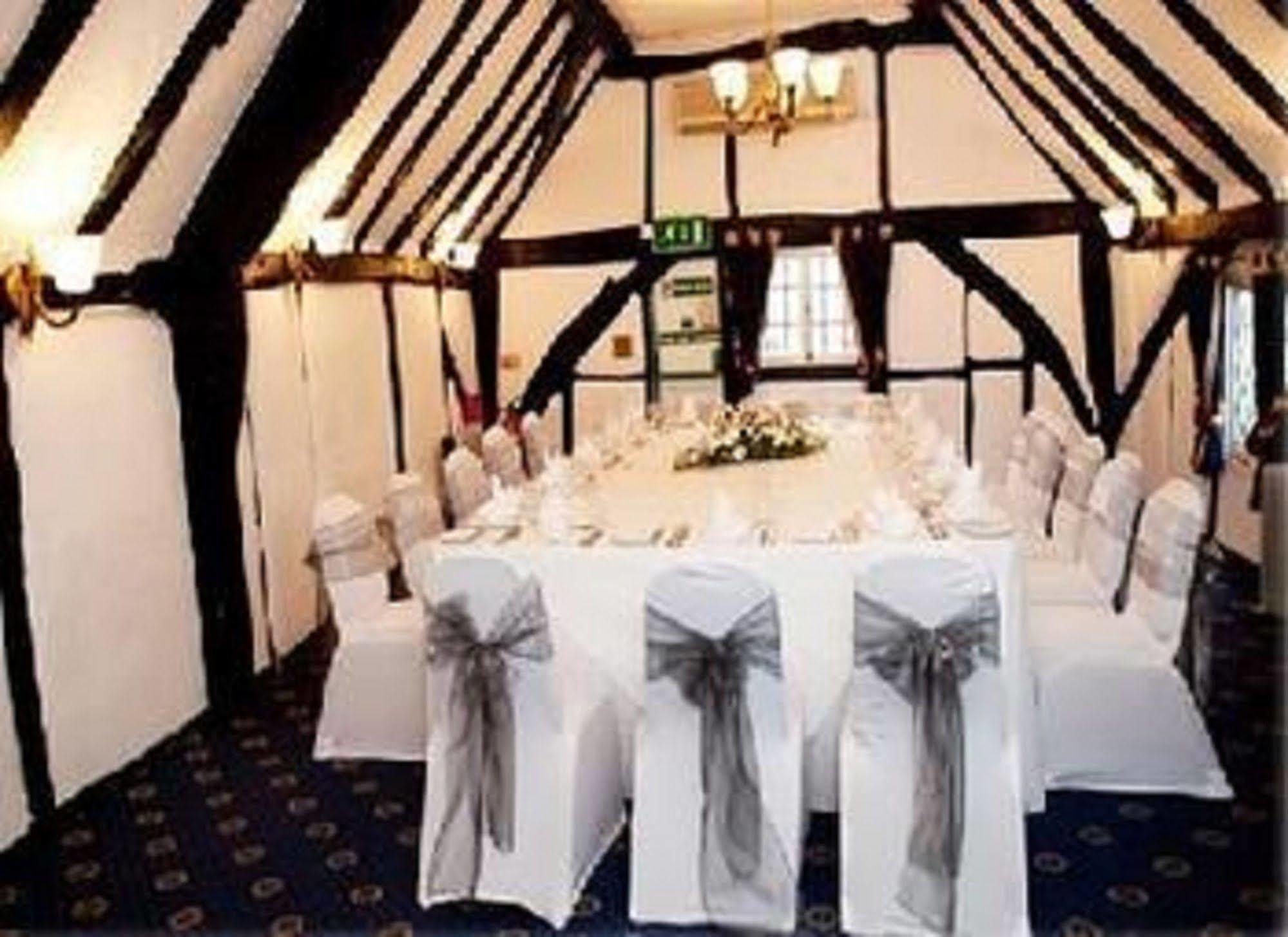 Barn Hotel London Ruislip Luaran gambar