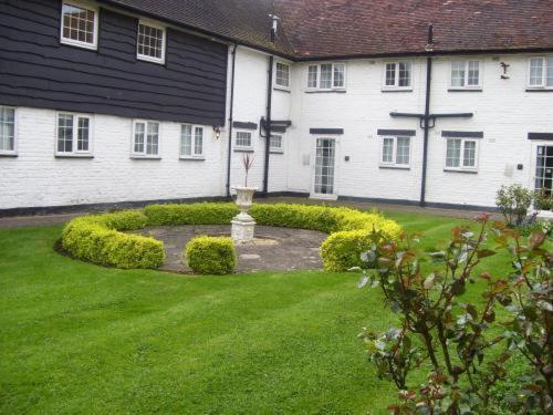 Barn Hotel London Ruislip Luaran gambar